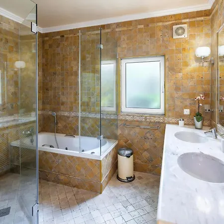 Vale De Lapa, Amazing Sea Views, Heated Swimming Pool, Jacuzzi, Ac - Stunning House Villa Carvoeiro (Lagoa)